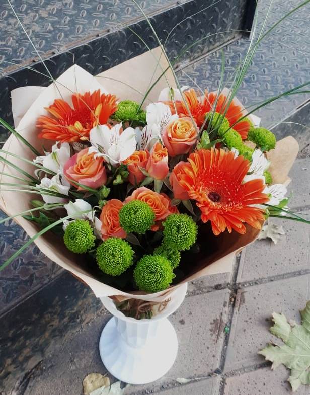 Букет цветов из: Герберы, Хризантемы, Альстромерии и Розы в Кошелево
