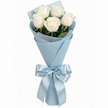 Букет 5 Белых роз Проуд в Кошелево