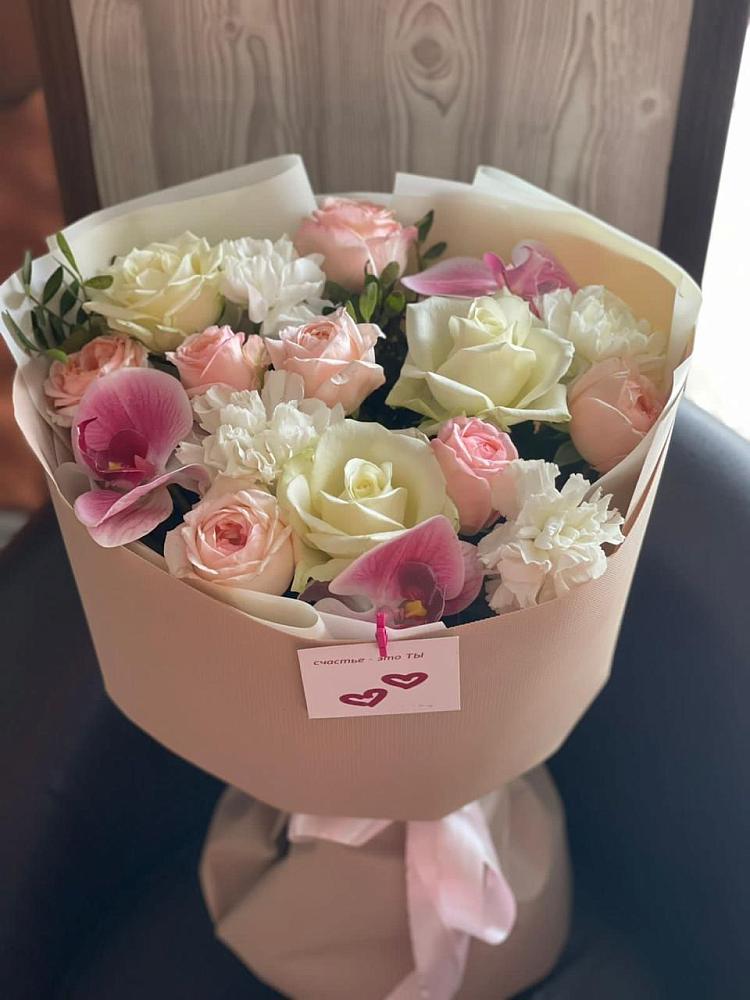 Букет цветов из: Орхидеи, Розы и Гвоздики в Кошелево