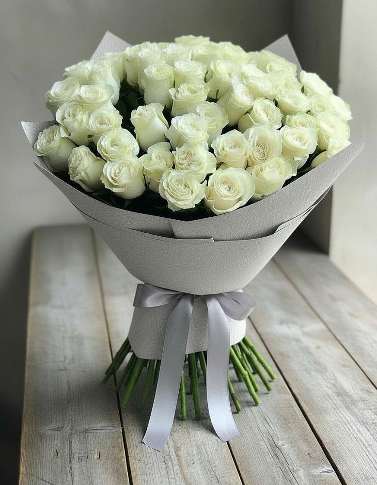 Букет 35 Белых роз в Кошелево