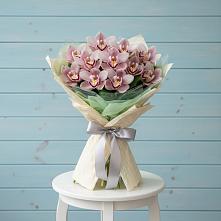 Букет цветов из:  Орхидеи и Розы в Кошелево