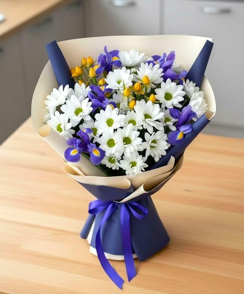 Букет цветов из: Розы, Ирисы и Хризантемы в Кошелево