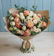 Букет цветов из:  Альстромерии и Розы в Кошелево