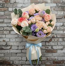 Букет цветов из:  Розы, Лизиантусы и Гвоздики в Кошелево