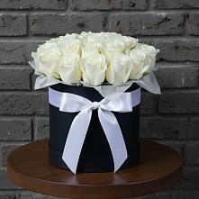 Цветочная композиция из Розы в шляпной коробке в Кошелево