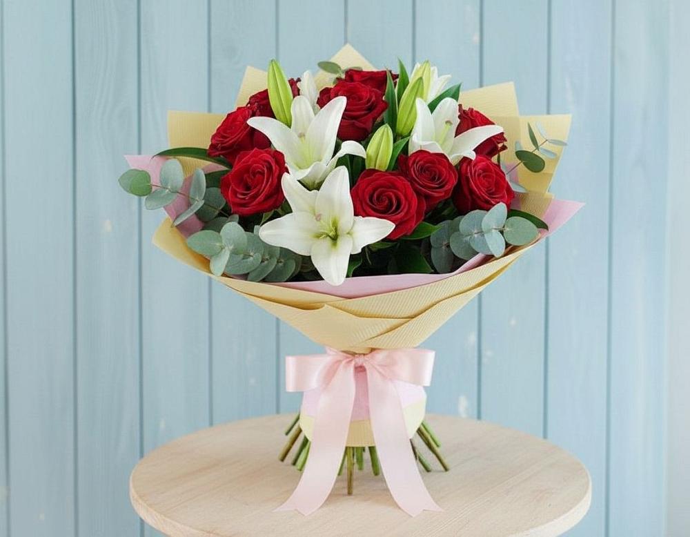 Букет цветов из: Лилии и Розы в Кошелево